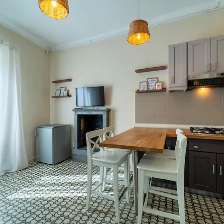 Apartment Lotus By Wonderful Italy *